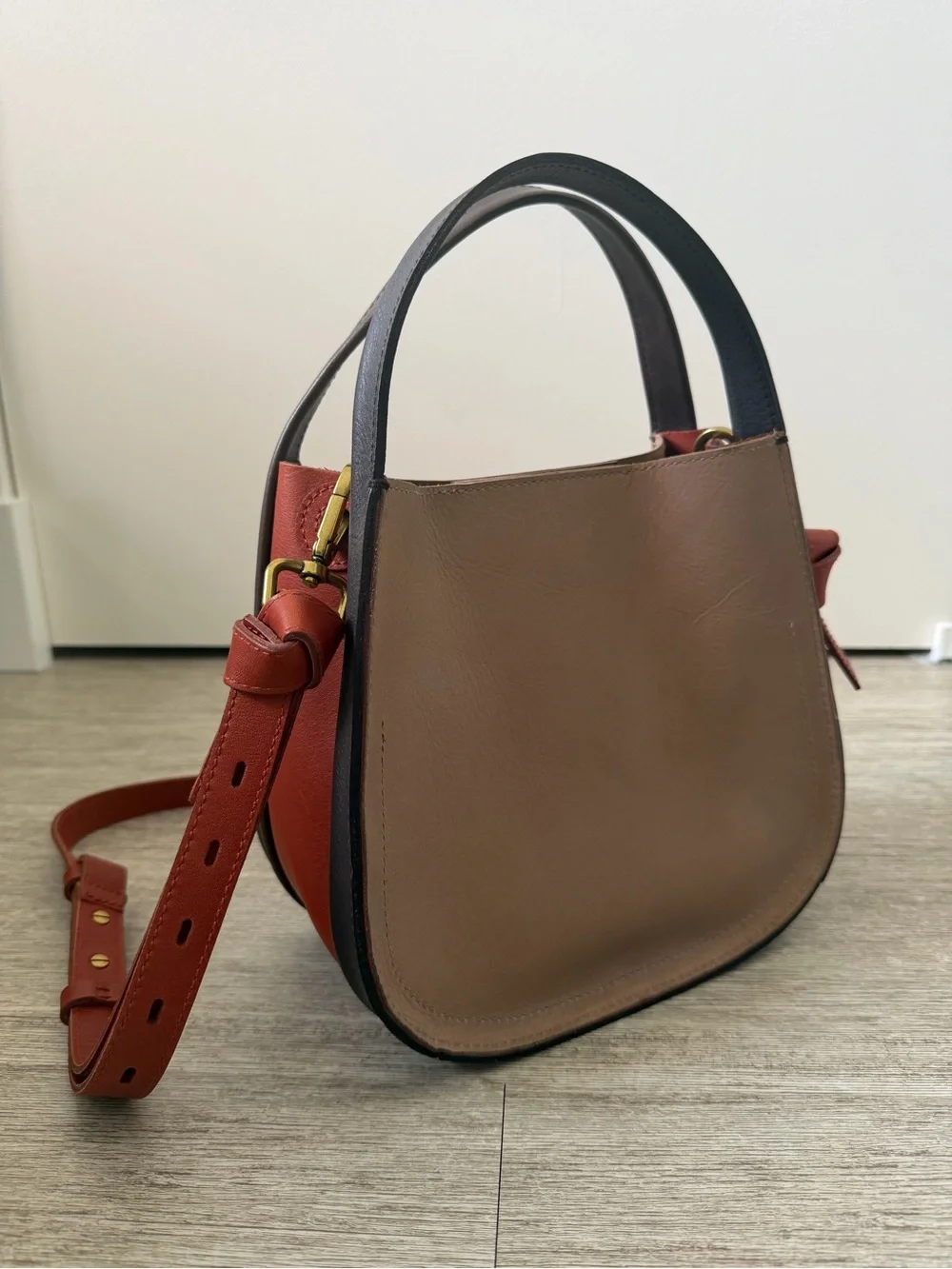 Madewell Sydney Leather Crossbody in Colorblock